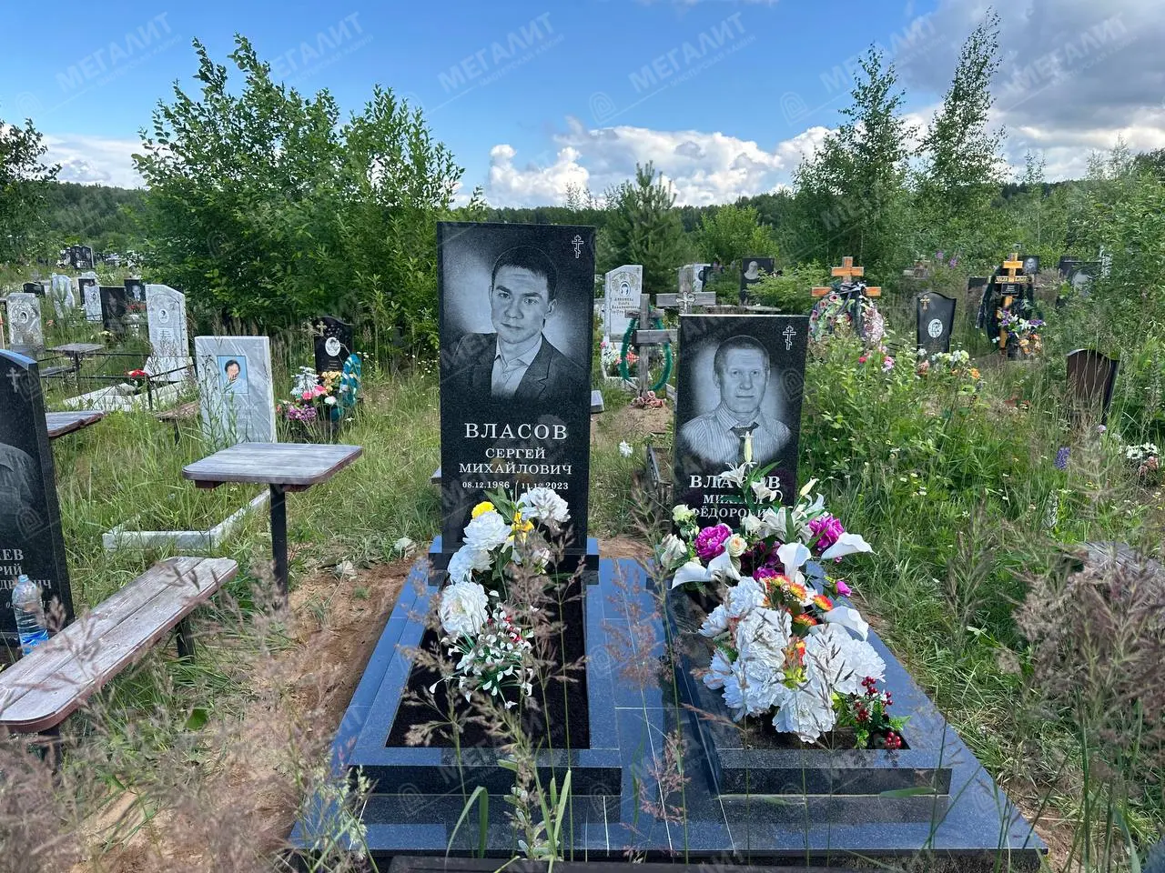 Памятники из гранита (20)